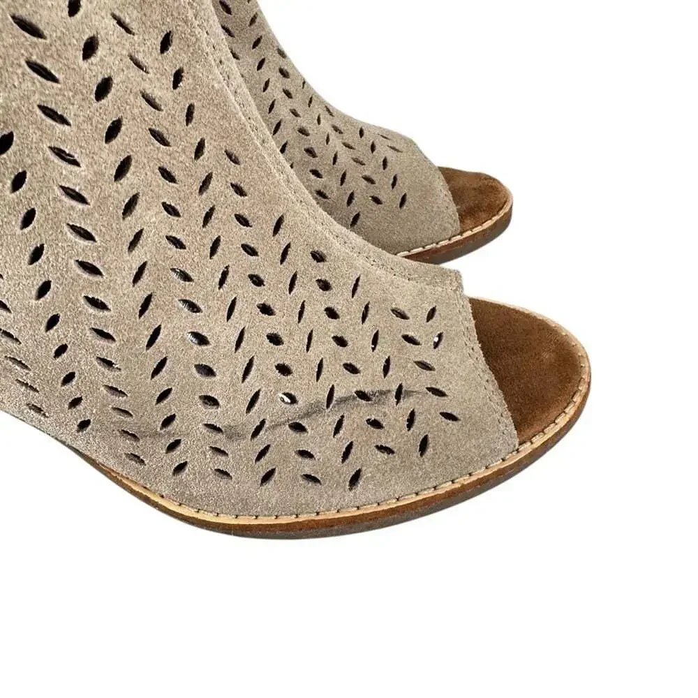 TOMS Majorca Peep Toe Booties Womens 9.5 Beige Cutout Suede Ankle Heels